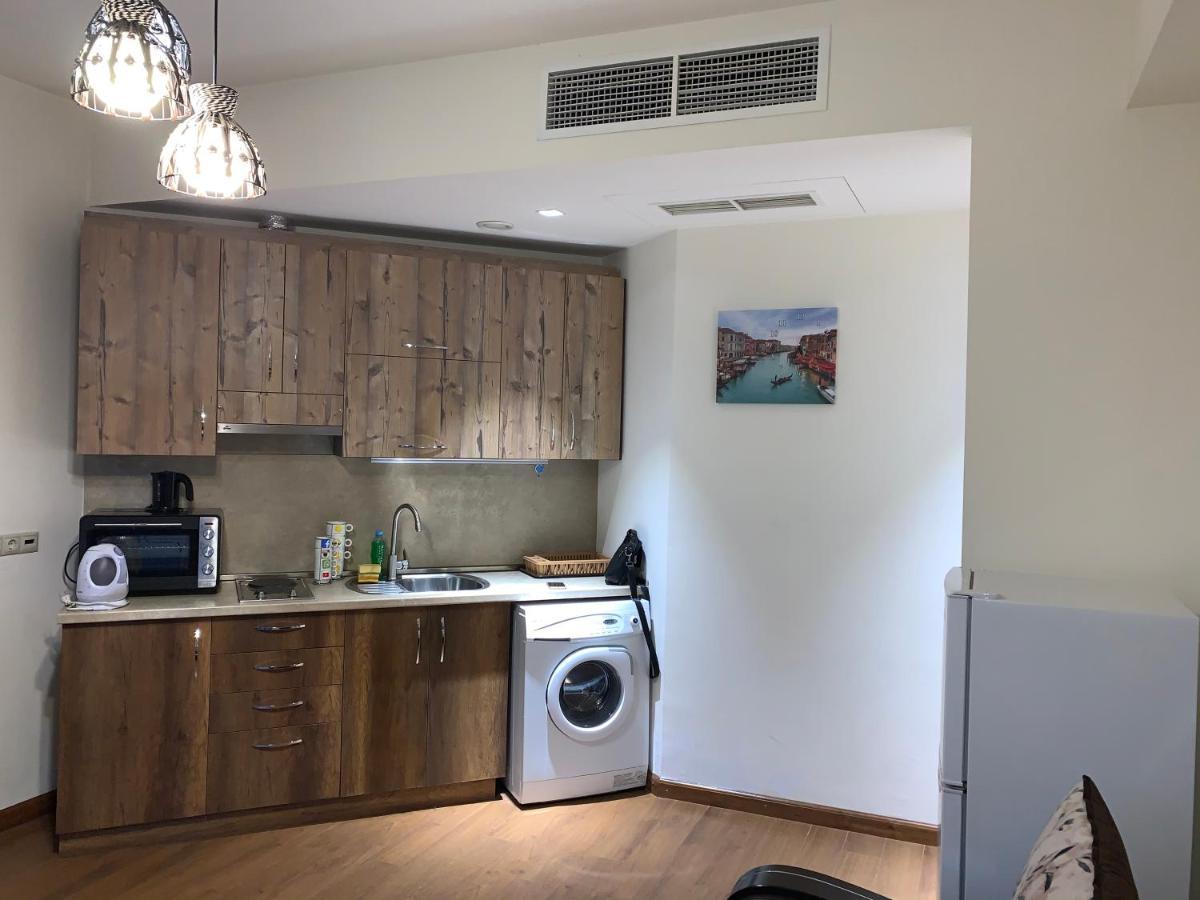 City Central Apartment Erivan Exterior foto