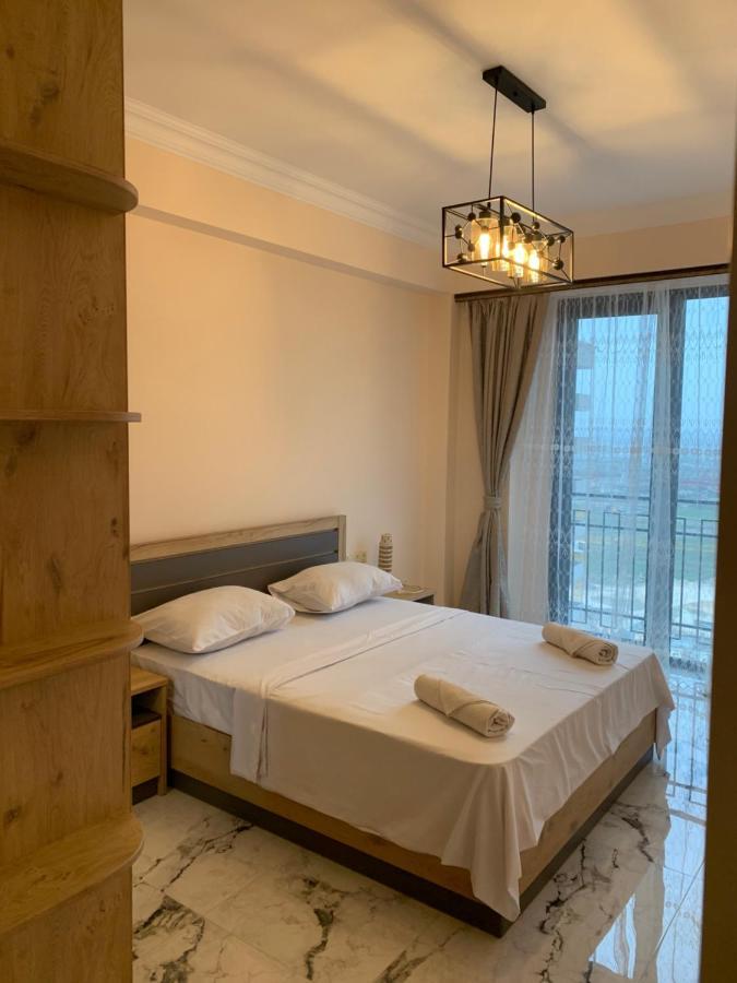 City Central Apartment Erivan Exterior foto